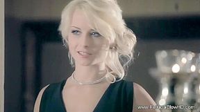 Mia Julias Milf Action By