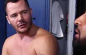 Interracial stepbrothers Valentin and Damian doing missionary