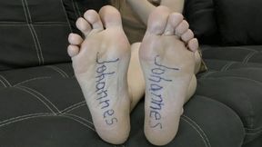 See your bare soles and toes MP4 HD 720p