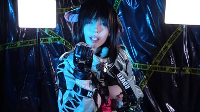 Hot Jane Doe has her own juicy methods of interrogation