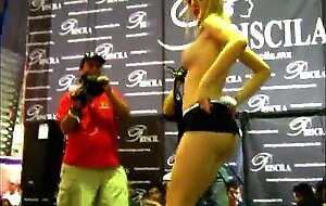 Miss lynna at the sex expo -1-