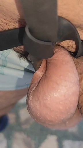Homemade Stretcher of Cock and Balls to the Extreme