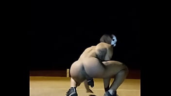 Trapped with ghosty phat ass and there'_s no escape