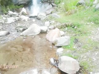 Pussy on nature