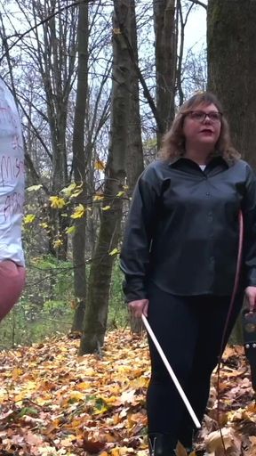 Dominatrix Mistress April - Forrest beating