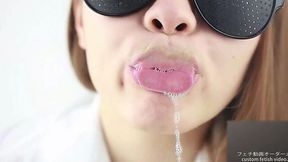 Japanese Women's Saliva Fetish Deep Kisses on Glass