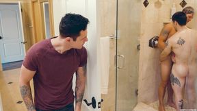 Brandon Bangs Andrew & Jayden - A NextDoor Threesome