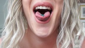 Breakfast with a Giantess