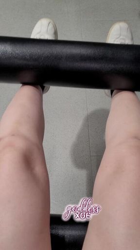 Leg extensions, again!