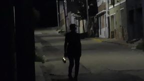 puta argentina embarazada trabaja en la calle y gana buena plata pero mira como termina...