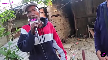 Anhela y sue&ntilde_a con ser cantante de m&uacute_sica champeta