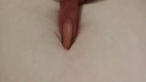 Fantasizing with my belly button MP4