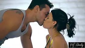 Toned bodies Big Tit babe Peta Jensen Gets Hardcore Steamy Workout