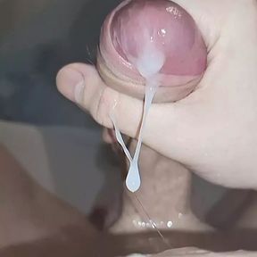 Slowmotion cumshot