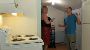 guy decides to dress in drag for the first time