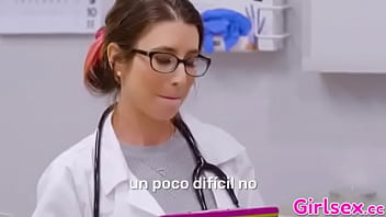 Doctora lesbiana quiere un examen de mi co&ntilde_o m&aacute_s profundo