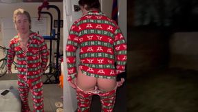 Santa’s thick cock drips milk down his pajamas public risk