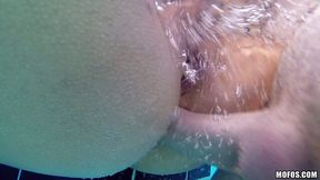 Molten hot Latina girl Jessi Lopez takes it up her bum by the pool
