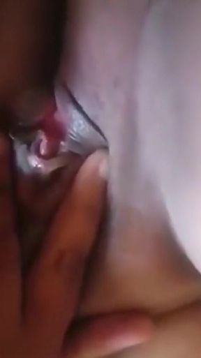 African Girl Fat Pussy Masturbation..