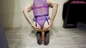 Deep throating my ass&#x1F351; with a big cock&#x1F32D;