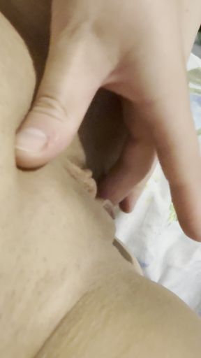 My Plump Pussy Cums Very Quickly After a Long Abstinence