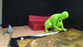 Miraidouga - Zentai Couple Vacuum Play