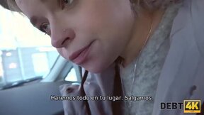 DEBT4k. La chica tiene un préstamo, ¿por qué le pide a un extraño que lo cu
