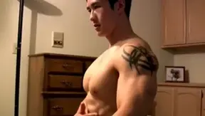 CumFu: Asian Peter Le gets a buzz out of rough nailing