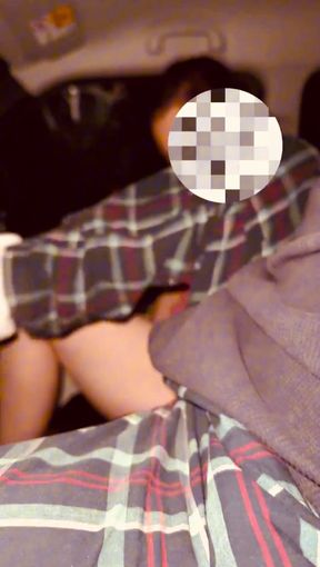 Quick and risky public car sex, quick cumshot