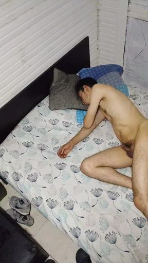 How nice to rest without clothes