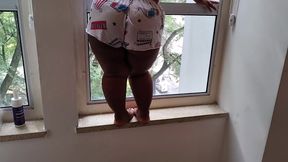 Dwarf Got a Dick in Her Little Butt