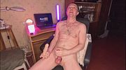 Waldemar Steel gives a blowjob and deep throat for the first time