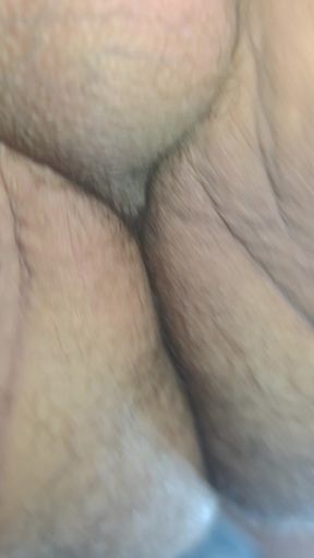 Beautiful Swallowing and Cheeky Vagina
