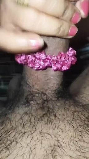 Desi Priya Bhabhi Give Footjob and Blojob Handjob Vum in Mouth