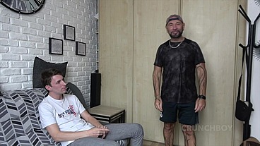 FRENCH BAD BOY TOP WITH BIG DICK FUCKING ROW BOTTOM