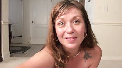 AuntJudys - 43yo Texas MILF Step-Aunt Isabella gets a Special Delivery (POV)