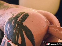 Ruito Hamasaki arms Yoshi Kawasaki till rosebud flares