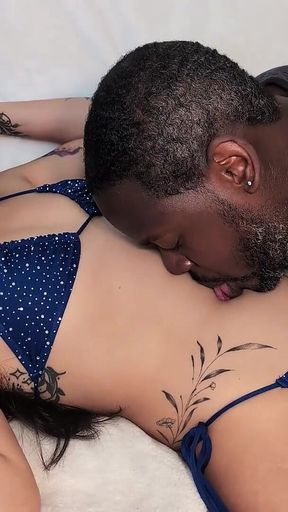 Kiara Star: Bikini Belly Worship