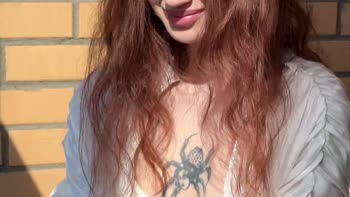 LinaMigurtt's Tinder Truth: A Sexy Cosplay Date Unravels