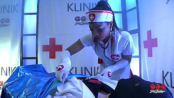 GGG John Thompson - Mimi SPERMA KRANKENSCHWESTER