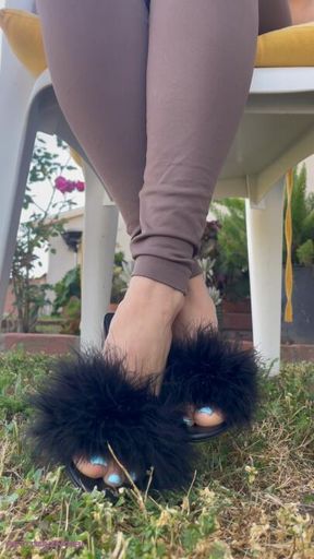 Be my obedient foot boy