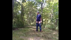 Amateur Gay Guy Shows Off Masturbating Solo On Park Trail