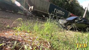diretor fabio silva e flagrado fodendo atriz durante a passagem do trem - gabriela ramos - binho ted