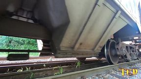 diretor fabio silva e flagrado fodendo atriz durante a passagem do trem - gabriela ramos - binho ted