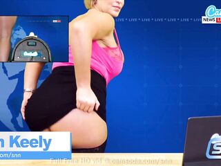 Camsoda - Large Breasts mother I'd like to fuck Ryan Keely Enjoys Sybian During The Time That Reading The News