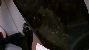 Motorista do uber veio buscar meu marido dentro do motel e me fudeu rapidinho