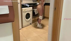Stepdaughter gets a messy surprise in the kitchen