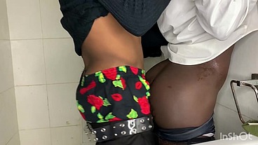 Work colleague public restroom sex video
