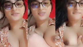 Bangladeshi meye taar Pakistani dulabhair shathe noshtami korar MMS video clip