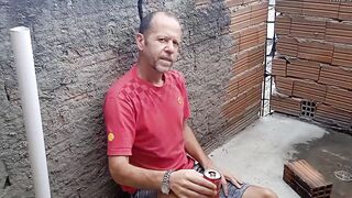 I had sex with the bricklayer